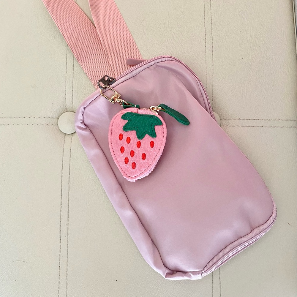Strawberry Coin Purse Keychain Pink Strawberry purse charm Keychain pouch - Picture 11 of 15